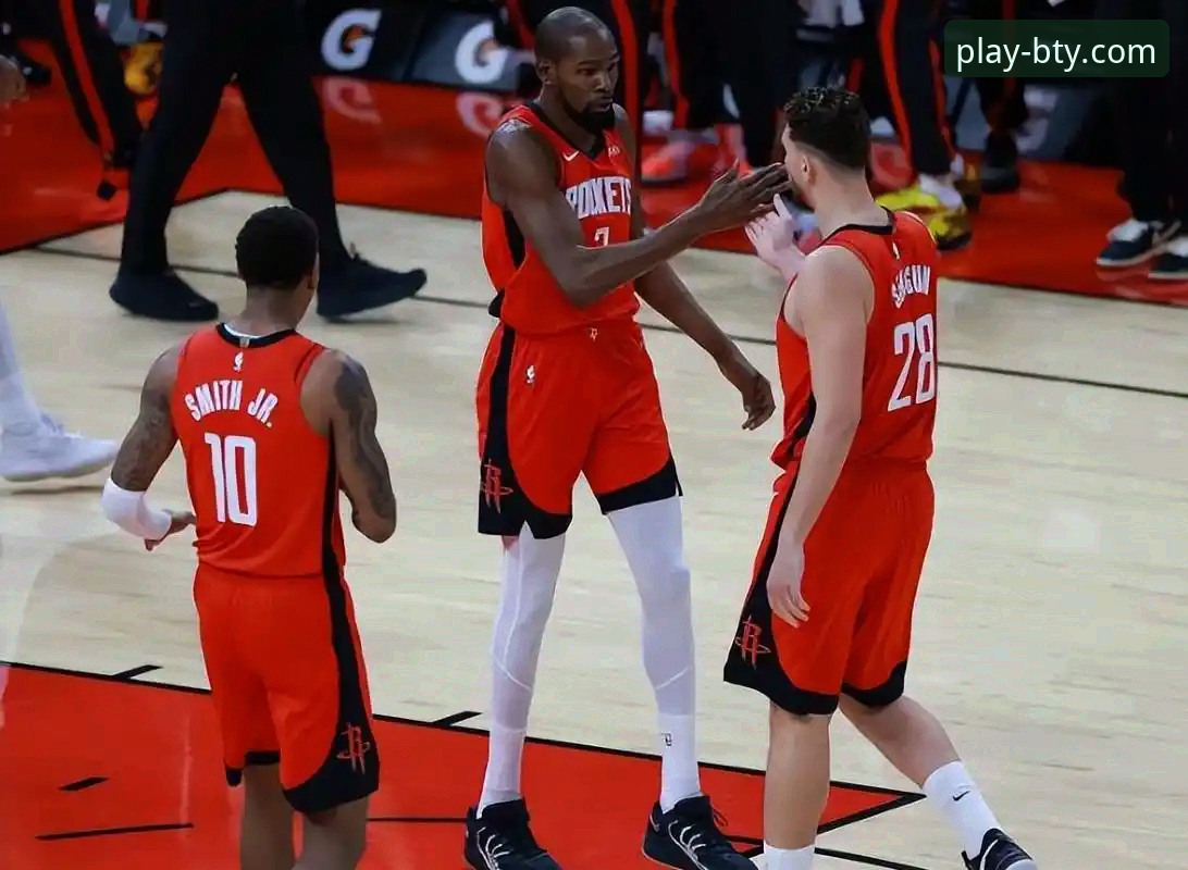 火箭主场大胜尼克斯详解：杜兰特全能表现引领三连胜